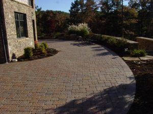 55084_127974053923681_2066354_o